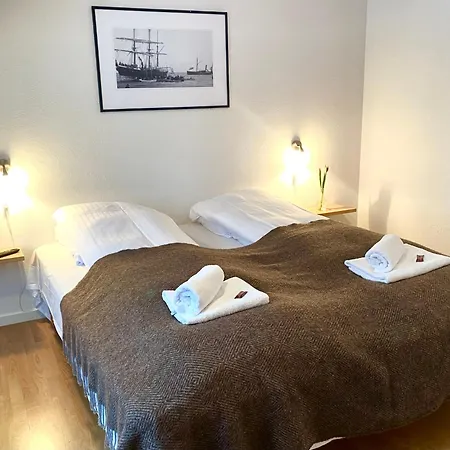 Nygaard Livsnyderi * Laeso